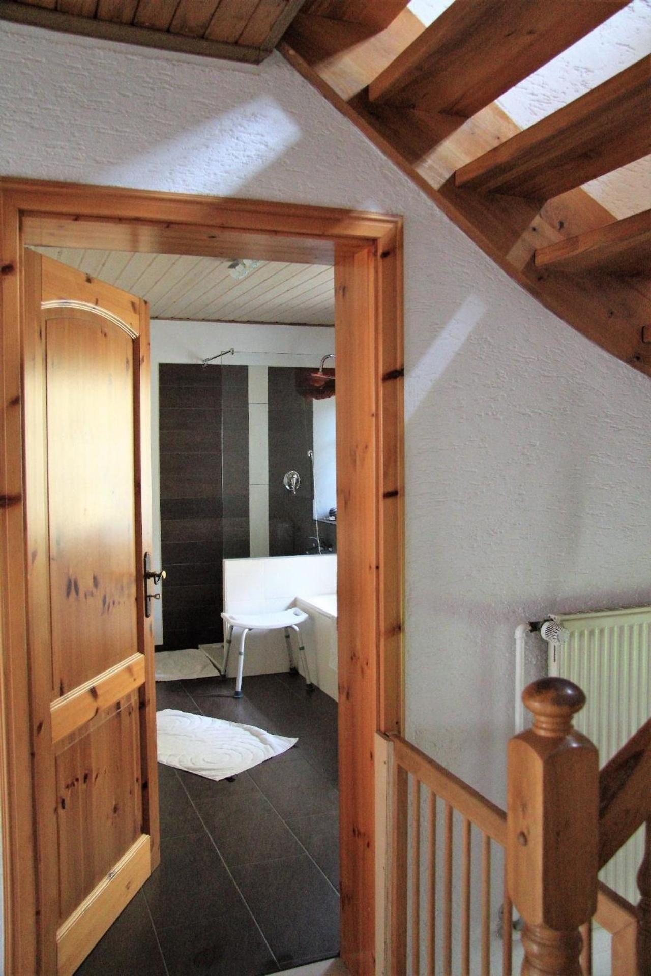 Jut Stuff - Familienfreundliche Wohnung In Rommersheim Mit Grossem Garten Exterior photo