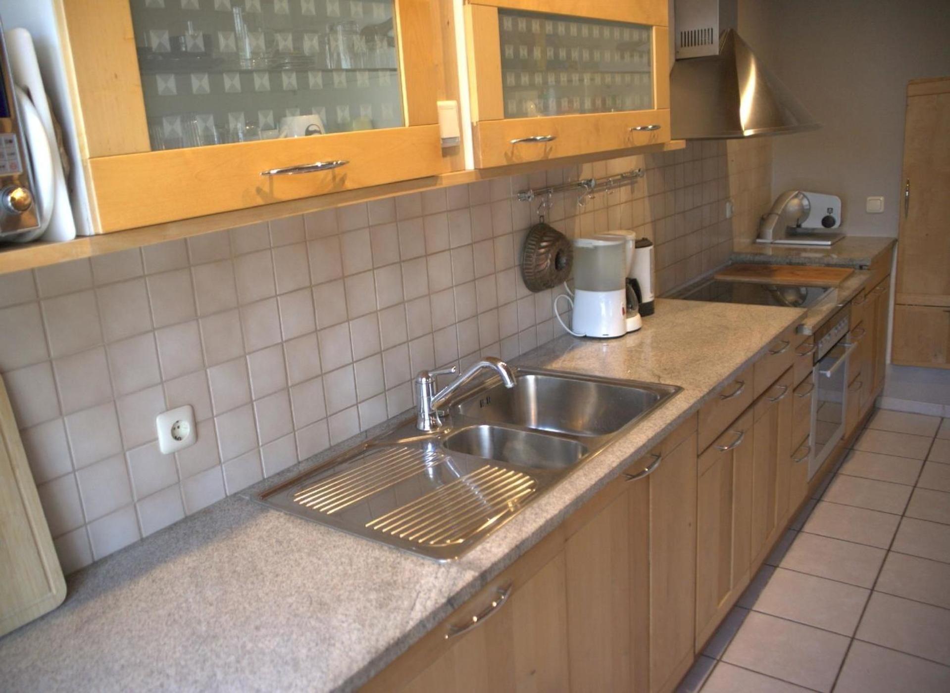 Jut Stuff - Familienfreundliche Wohnung In Rommersheim Mit Grossem Garten Exterior photo